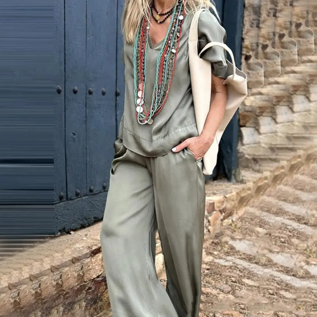 Ellen™ | V-neck Short Sleeve Wide Leg Pants Suit